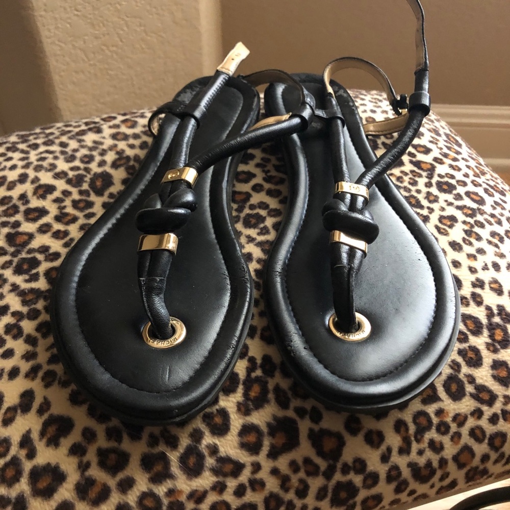 MICHAEL KORS SANDALS